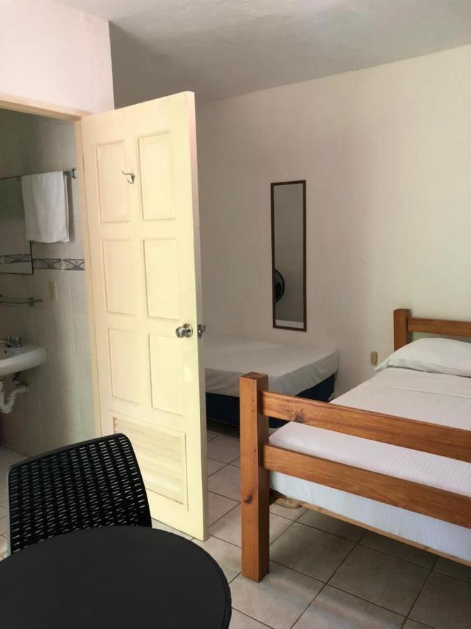 Sunshine Hotel Little Corn Island Ngoại thất bức ảnh