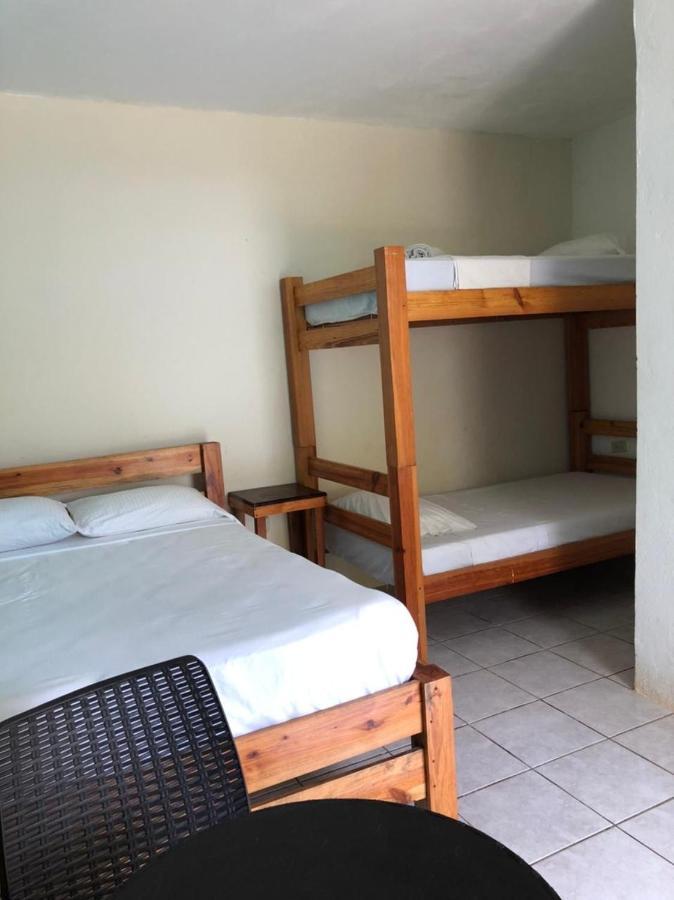 Sunshine Hotel Little Corn Island Ngoại thất bức ảnh