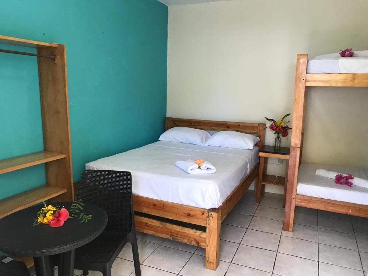 Sunshine Hotel Little Corn Island Ngoại thất bức ảnh