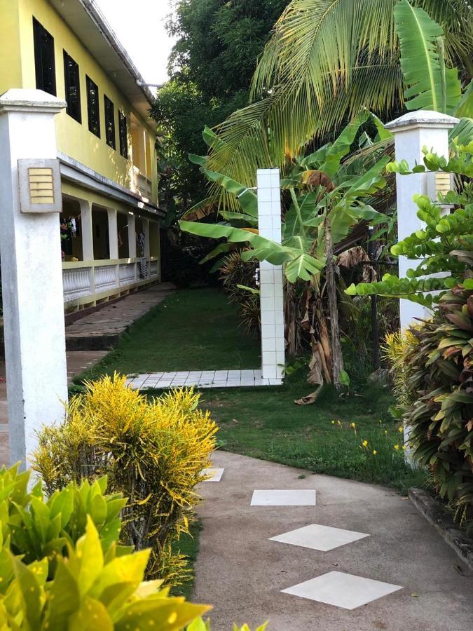 Sunshine Hotel Little Corn Island Ngoại thất bức ảnh