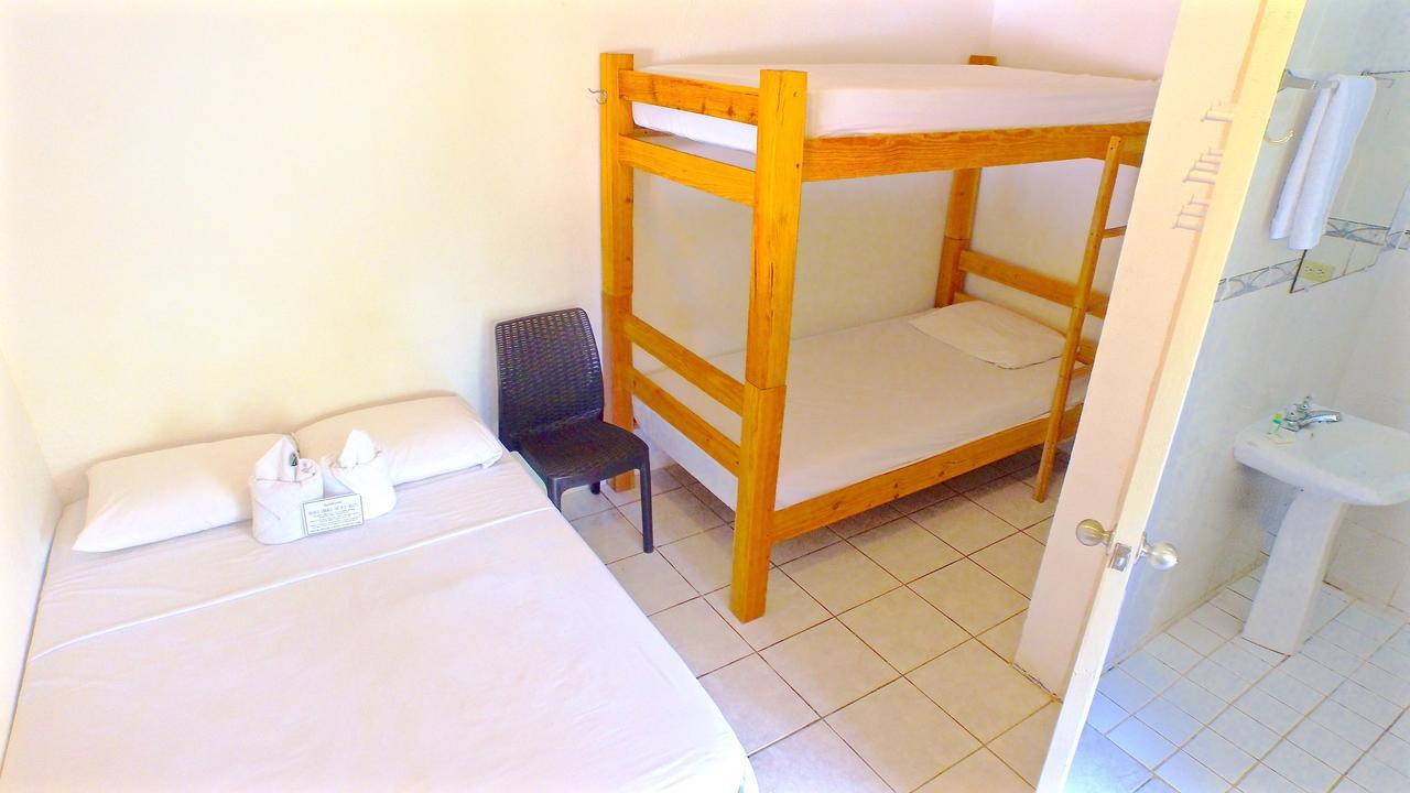 Sunshine Hotel Little Corn Island Ngoại thất bức ảnh