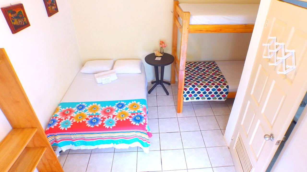 Sunshine Hotel Little Corn Island Ngoại thất bức ảnh